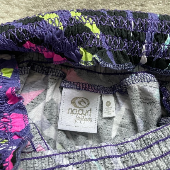 NWOT Ripcurl Halter - Picture 5 of 5